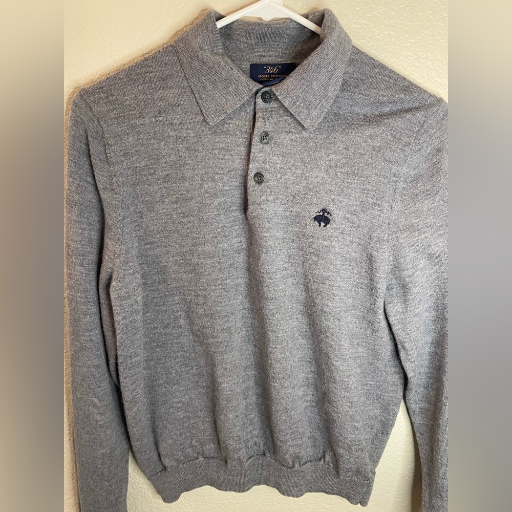 Men’s Brooks Brothers Sweater - Size M (fits small)